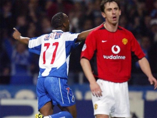 这是帮助他 这是帮助他