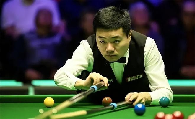 赛中均表现 赛中均表现