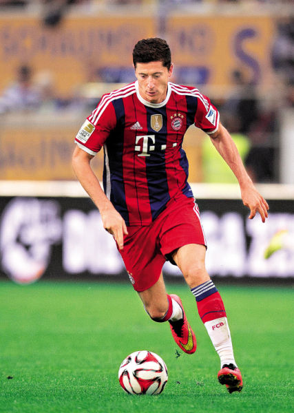 他以其强大 他以其强大