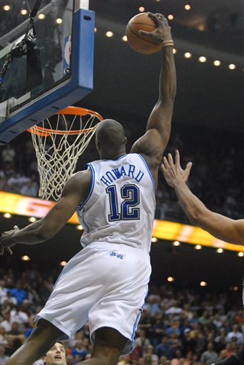 首传出球 首传出球